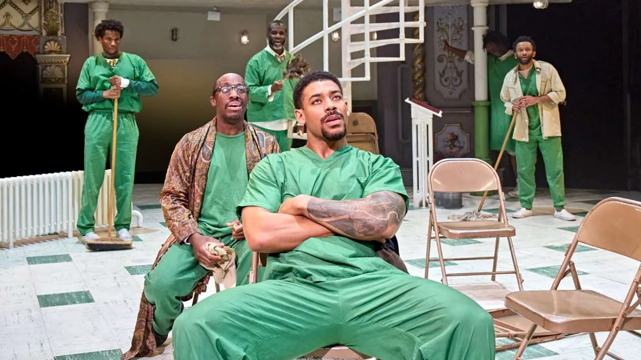 One Flew Over the Cuckoo’s Nest Reviews: Electric Turn from Aaron Pierre in Clint Dyer’s Bold Old Vic Revival One Flew Over the Cuckoo’s Nest Reviews: Electric Turn from Aaron Pierre in Clint Dyer’s Bold Old Vic Revival