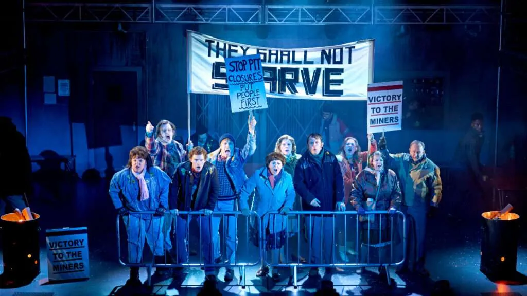 The Cast of Pride at the National Theatre. Photo by Manuel Harlan