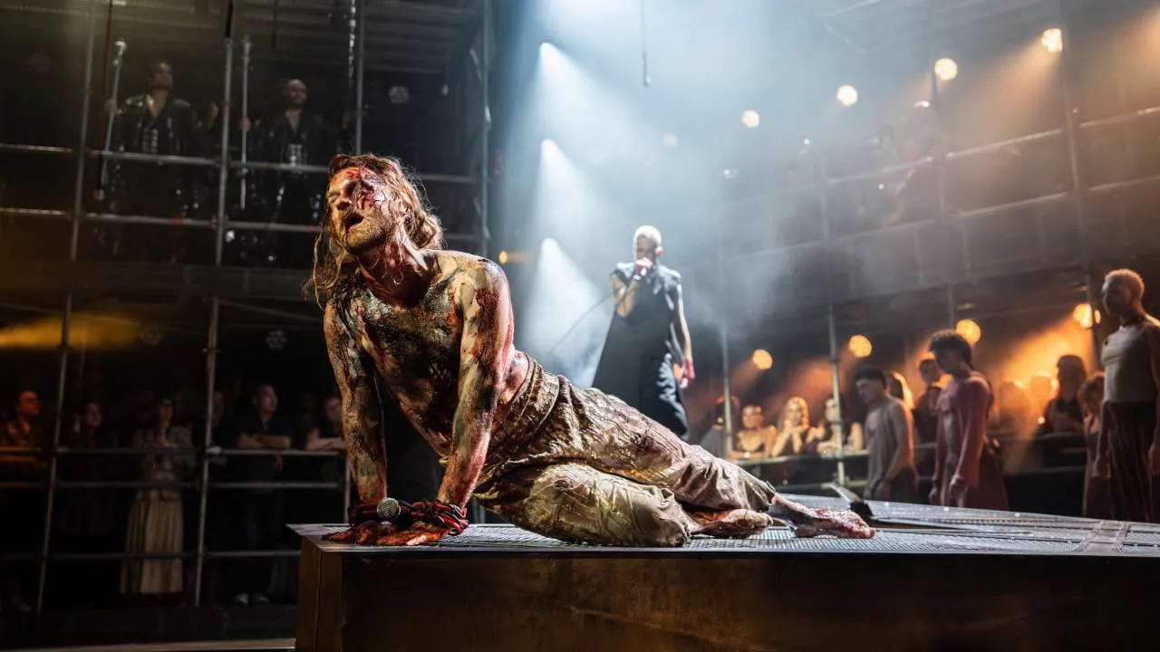 Sam Ryder as Jesus and the company of Jesus Christ Superstar. Photo by Johan Persson