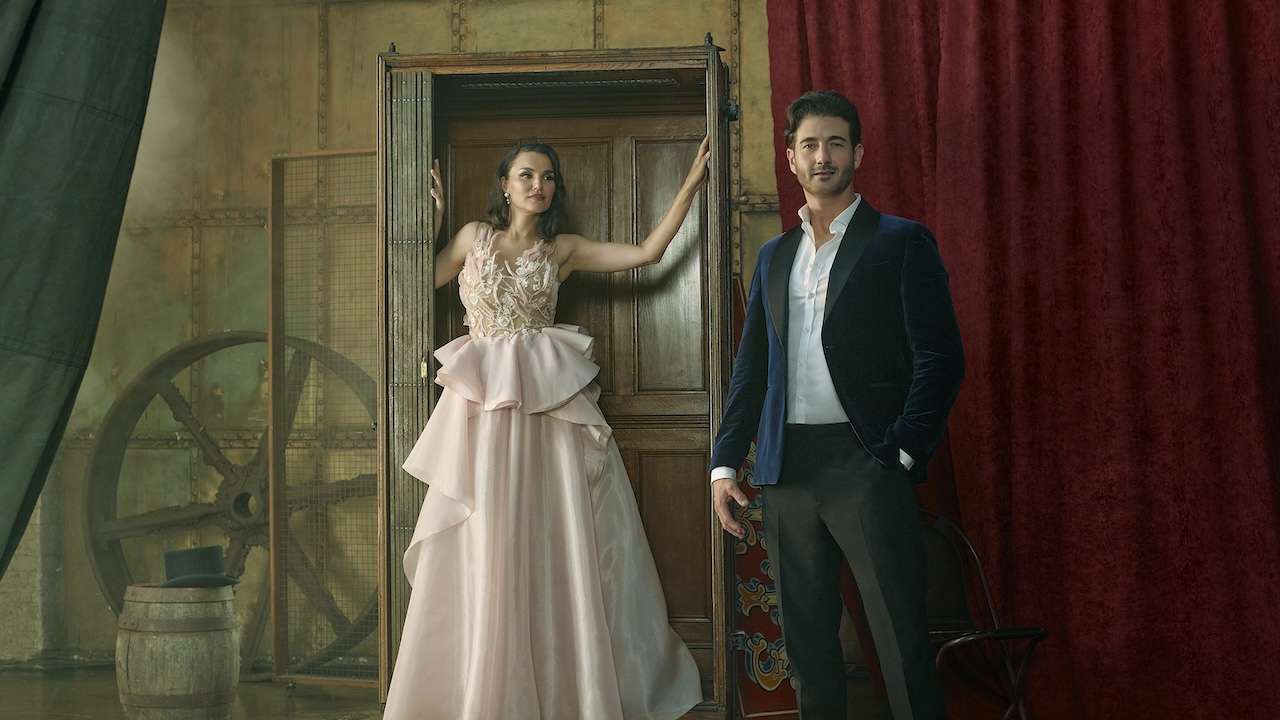 The Greatest Showman - Oliver Tompsett & Samantha Barks - Photo by Sebastian Nevols