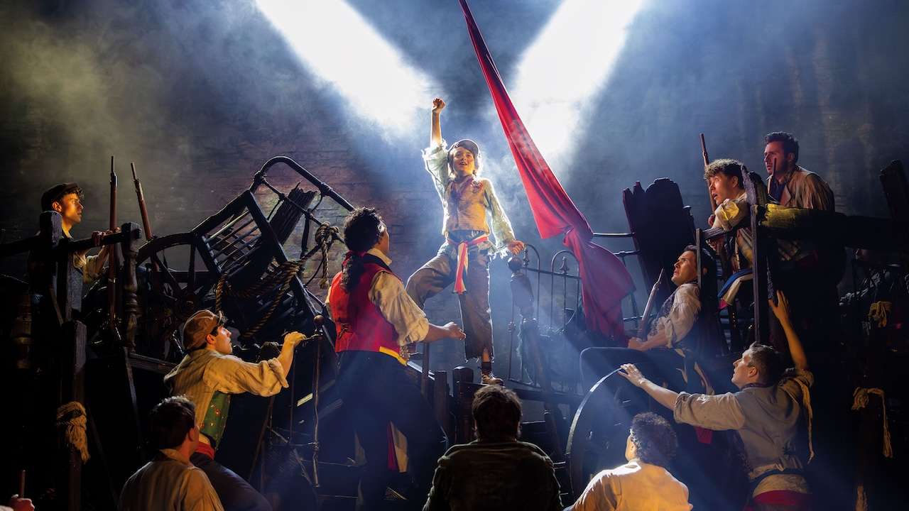 The cast of Les Misérables. Photo by Danny Kaan.