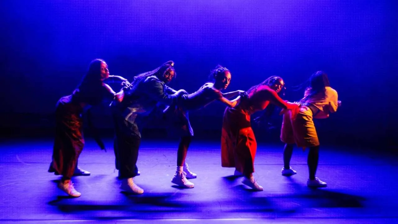 (L-R) Ibilola Rossi, Nadine Higgin, Alex Thomas-Smith, Cherrelle Skeete and Tatenda Naomi Matsvai in ...for colored girls at The Yard Theatre (credit Camilla Greenwell)